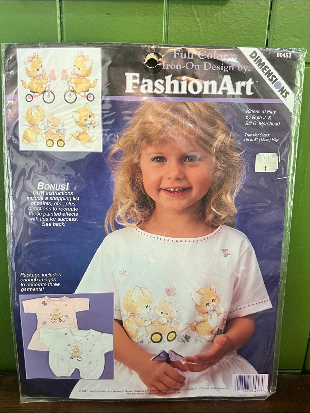 Dimensions Fashion Art Full Color Iron-On Transfer Kittens at Play 80s Applique